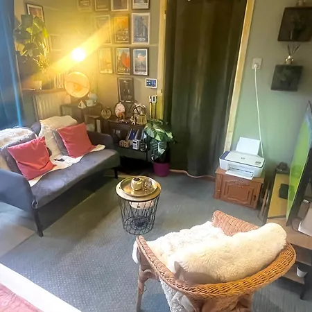 By Seniko リエージュ